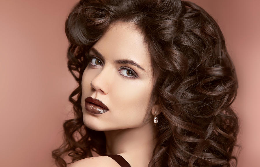 The Most Beautiful Shades of Dark Brown Lipstick