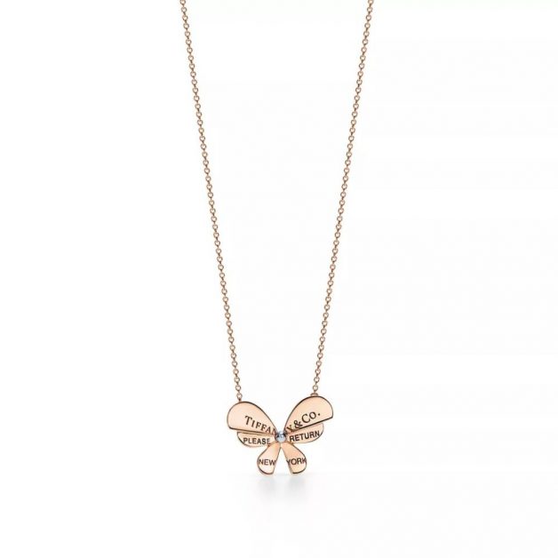 The Most Beautiful Models of Chains in the Shape of a Butterfly 2022