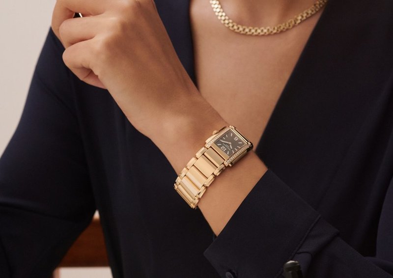 Most Beautiful Classic Watches for Your Evening Look in the Summer of 2022