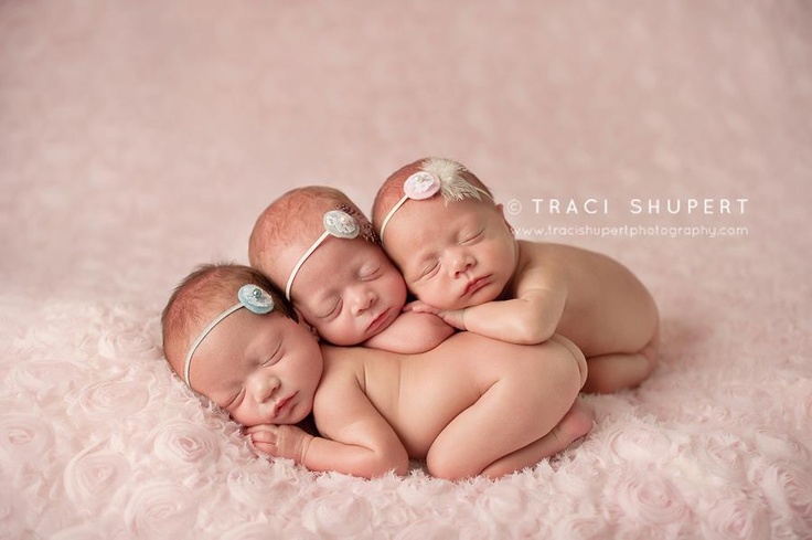 30 Adorable Newborn Babies’ Photographs