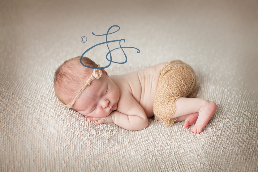 30 Adorable Newborn Babies’ Photographs