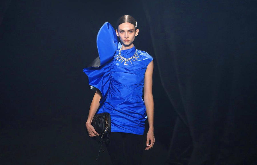 Tops with Playful Designs and Refreshing Colors for Summer 2022