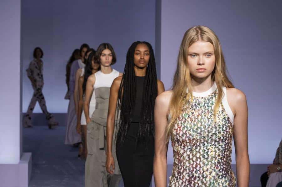 New York Fashion Week Crowns Lavender the Master of Colors for Summer 2023