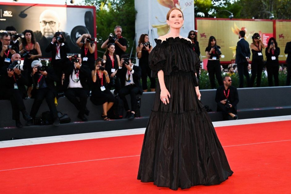 Classy Looks and Unforgettable Dresses at the Closing of the 2022 Venice Film Festival