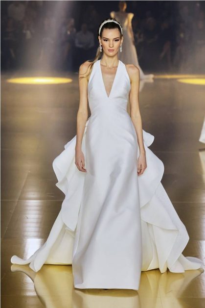 V-Neck Wedding Dresses from Spring Summer 2023 Shows