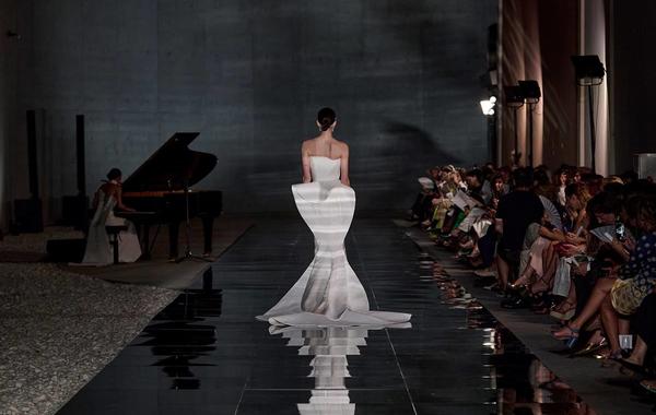 Engagement Dresses in White for Autumn 2022