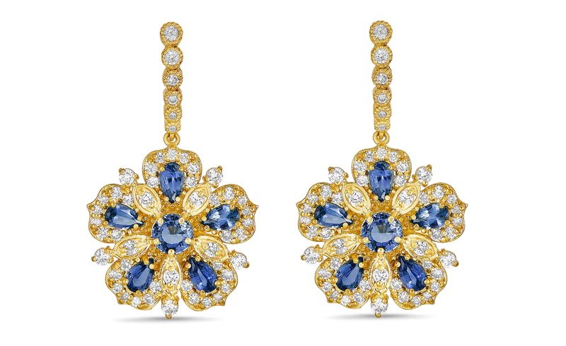 What Should You Choose From Jewelry Pieces in September?