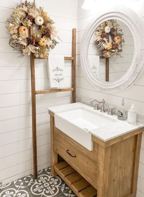 Great Seasonal Bathroom Decorating Ideas for Fall and What Are the Top Tips