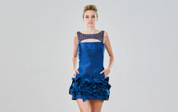 Engagement dresses in Navy Color from the Latest Fashion Shows 2022