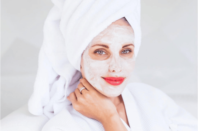 The 4 Fastest Masks for Glowing Skin in the Fall