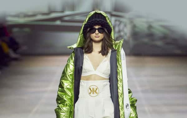 Oversized Coats for Warm Looks in Winter 2023