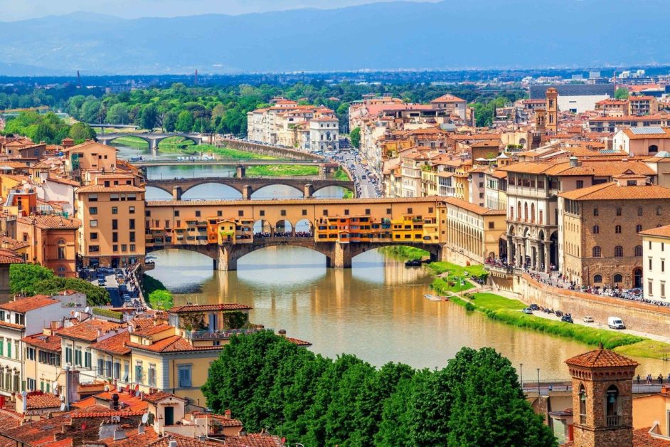 Florence… Fragrant Monuments, The Magic Of Nature And The Trends Of Modernity