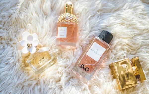 Top 9 Floral Fragrances to Add to Your Collection in 2023