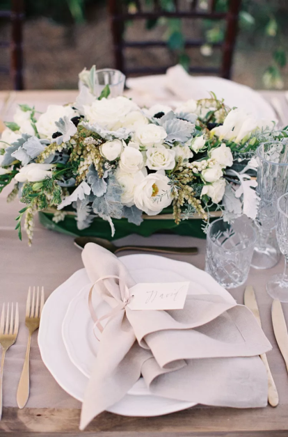 Elevate Your Wedding Reception Decor with These 8 Napkin Folding Ideas