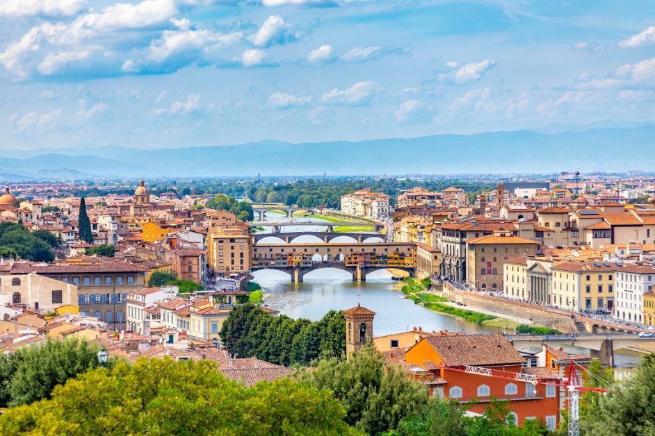 Experience the Magic of Italy: Top 5 Tourist Attractions for Summer