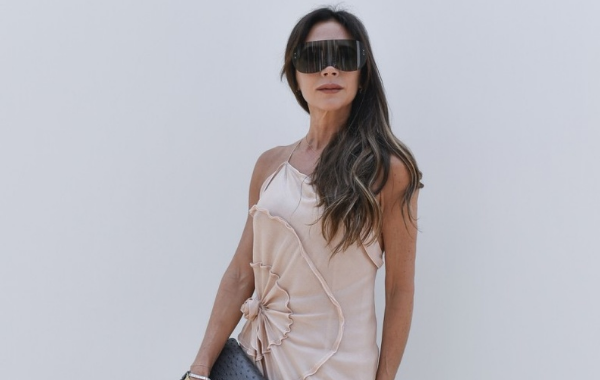 Celebrities and Fashionistas Shine at Jacquemus Show: Stunning Looks and Elegant Ensembles
