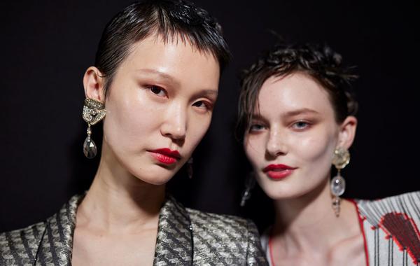 Fall/Winter 2023-2024 Beauty Trends: Insights from Paris Haute Couture