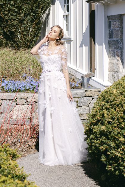 2023 Bridal Fashion: Embrace the Romance of Rose-Embroidered Wedding Dresses