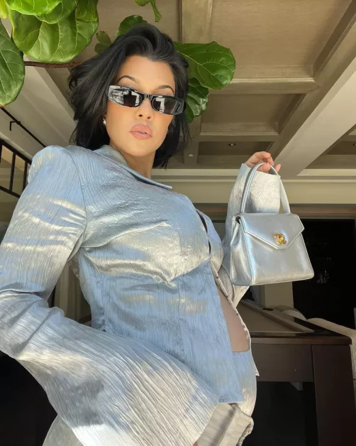 Bold and Beautiful: Kourtney Kardashian's Maternity Style is a Showstopper