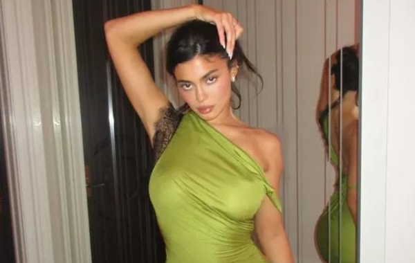 Fashion Face-Off: Kylie Jenner vs. Dua Lipa in the Same Green Dress!