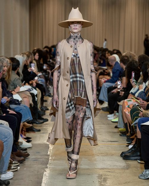 Summer Travel Fashion: The Hottest Looks from the Runway 2023