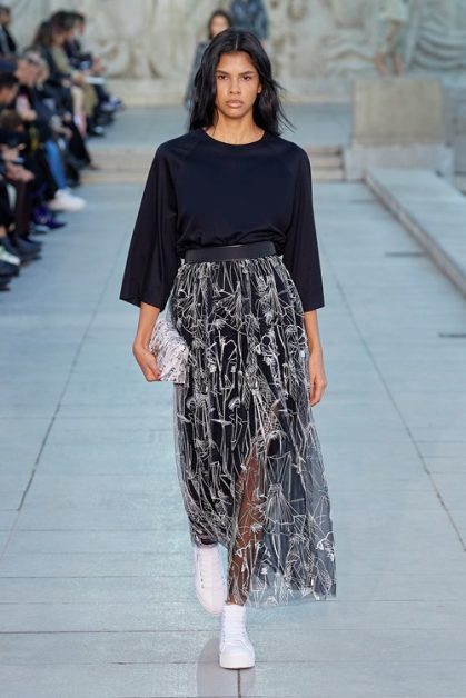 Elevate Your Summer Style with Chic Lace Skirts: Trends for 2023