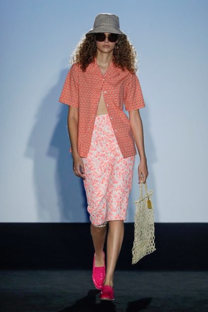 Summer 2023 Fashion: Embrace Elegance with Midi Skirts