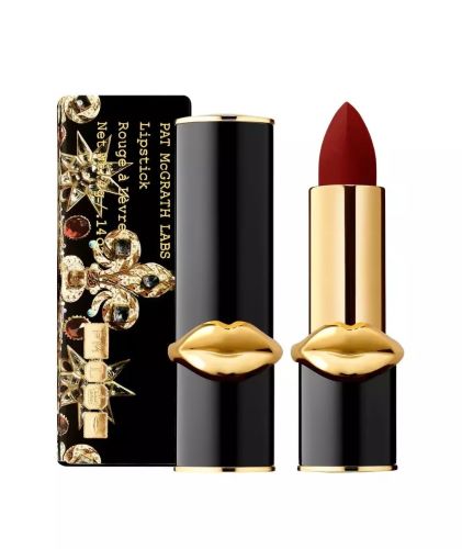 Unleash Elegance: Embrace the Allure of Burgundy Lipstick Shades for Summer 2023