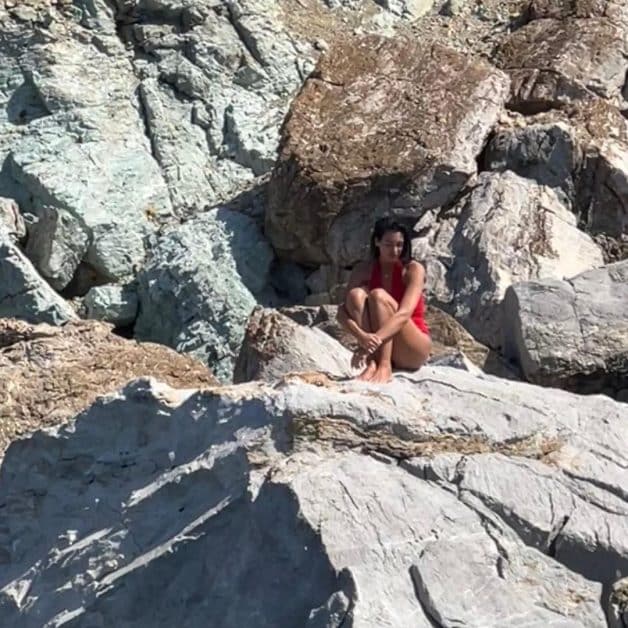 Bikini Chronicles: Dua Lipa's Stylish Greek Escapades Unveiled