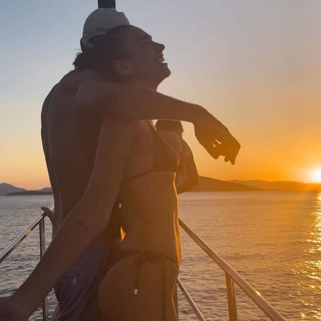 Bikini Chronicles: Dua Lipa's Stylish Greek Escapades Unveiled