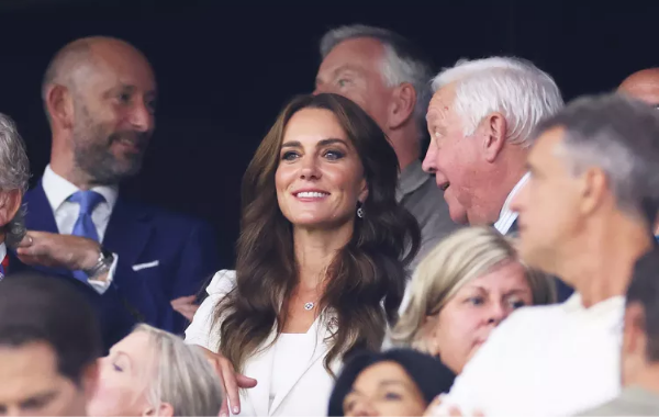 Kate Middleton's Royal Fashion Rule Break: Rocking White After Labor Day
